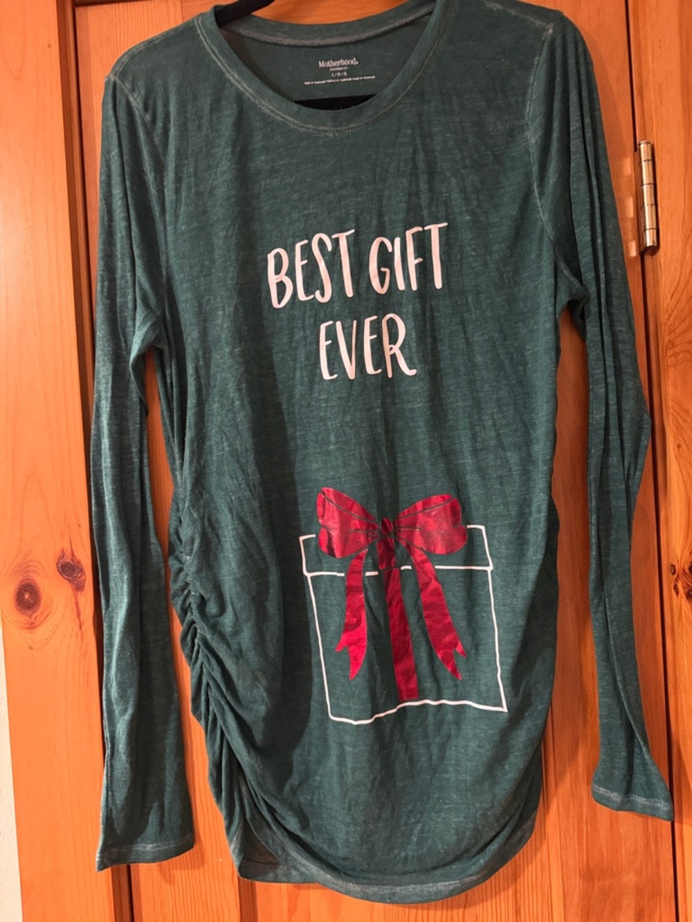 Motherhood Green Maternity Top Red Bow Graphic Tee Best Gift Ever Holiday Size L